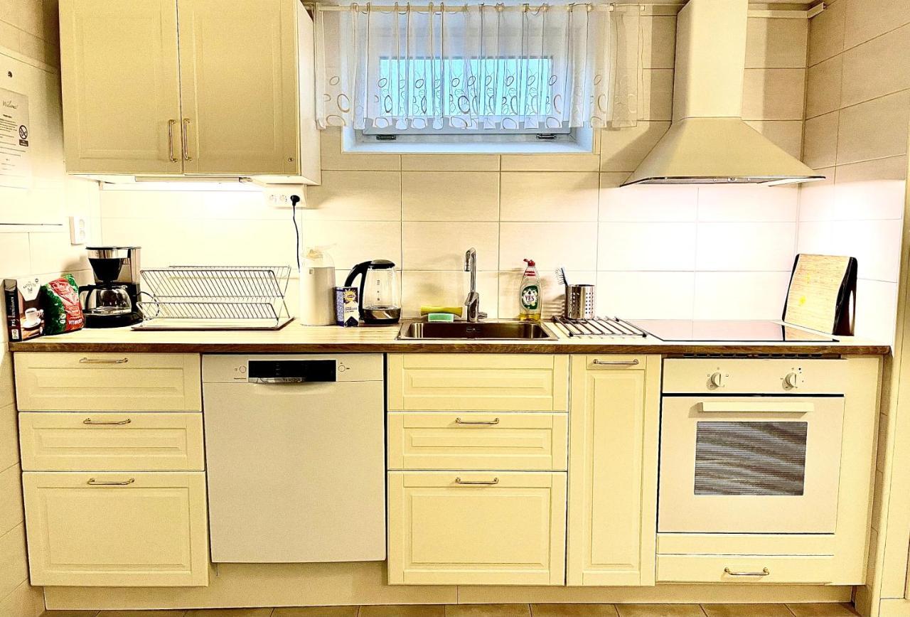 3 Rooms With Private Kitchen & Private Bathroom 5B Gävle Εξωτερικό φωτογραφία