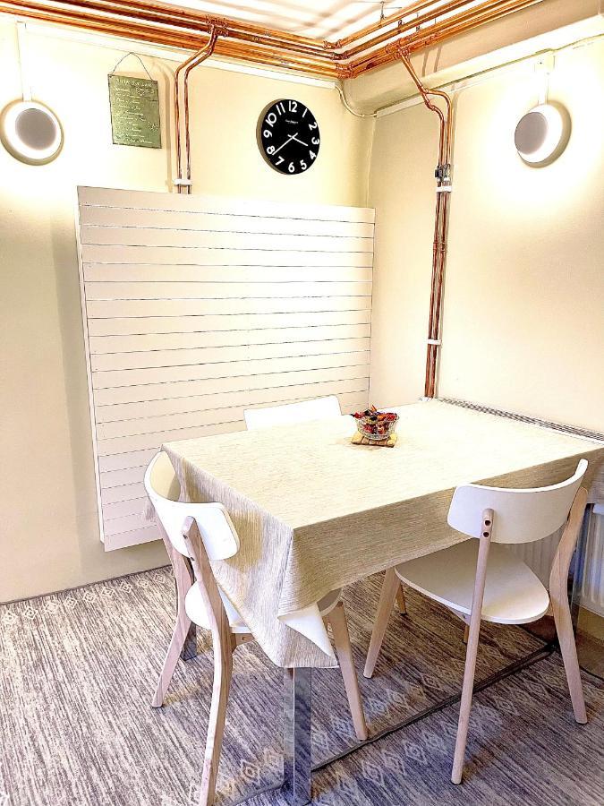 3 Rooms With Private Kitchen & Private Bathroom 5B Gävle Εξωτερικό φωτογραφία